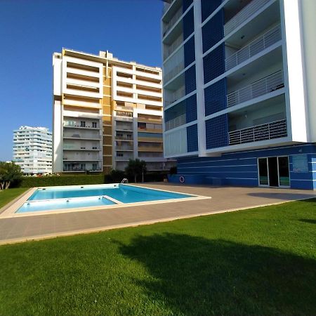 Algarve Beach Vibes Apartment, Wifi, Pool, Ac, Bbq Portimão Eksteriør billede