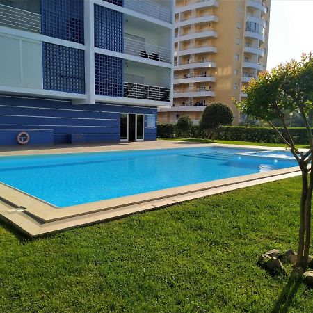 Algarve Beach Vibes Apartment, Wifi, Pool, Ac, Bbq Portimão Eksteriør billede